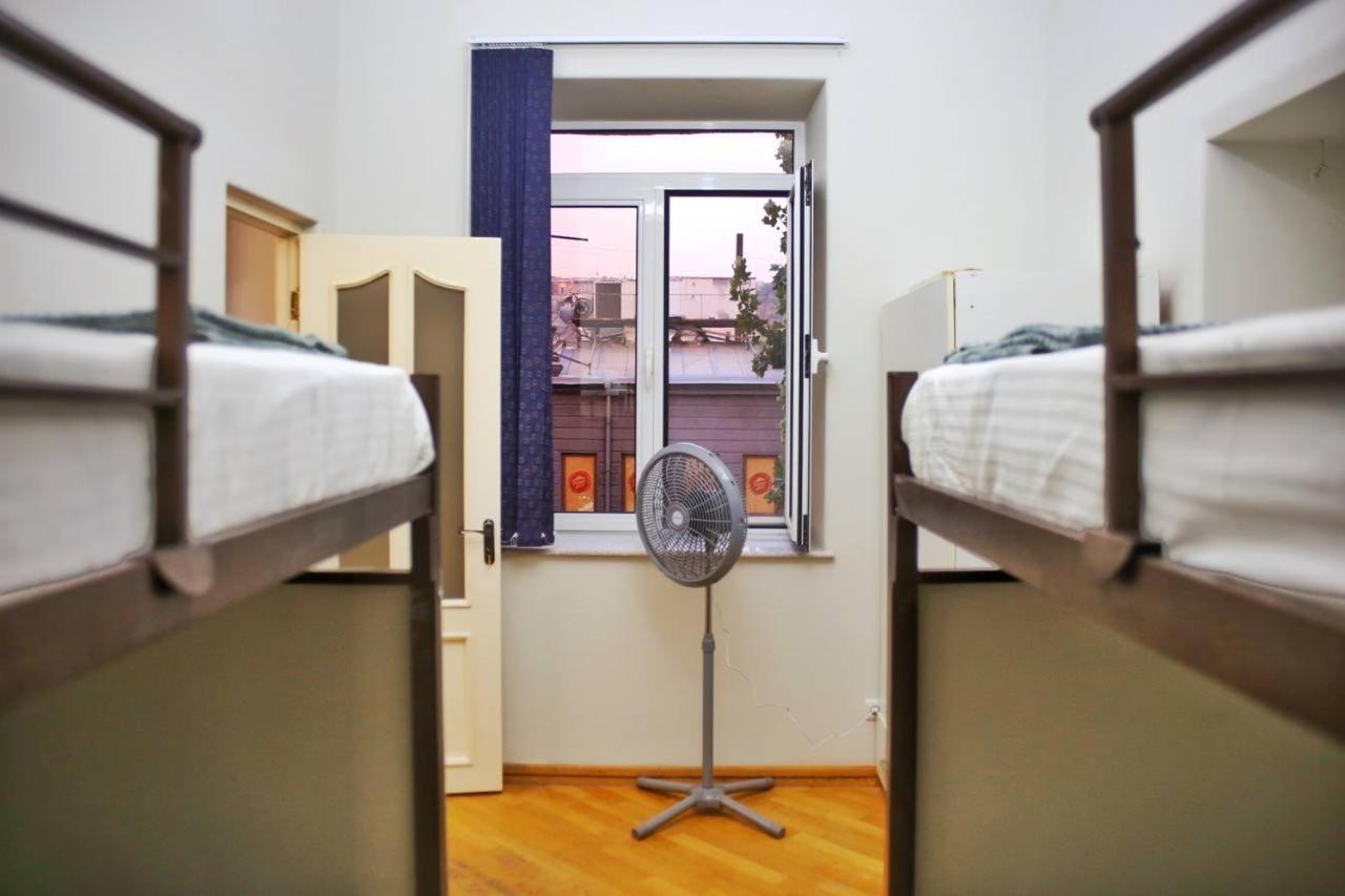 Olympic Hostel 예레반 외부 사진
