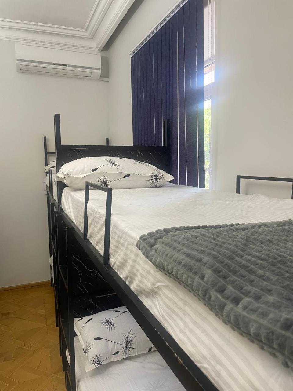 Olympic Hostel 예레반 외부 사진